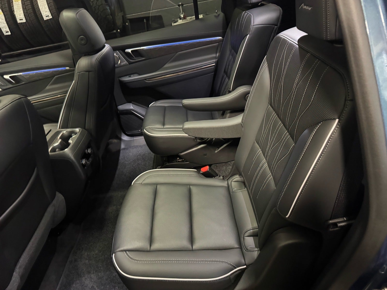 2025 Buick Enclave Avenir