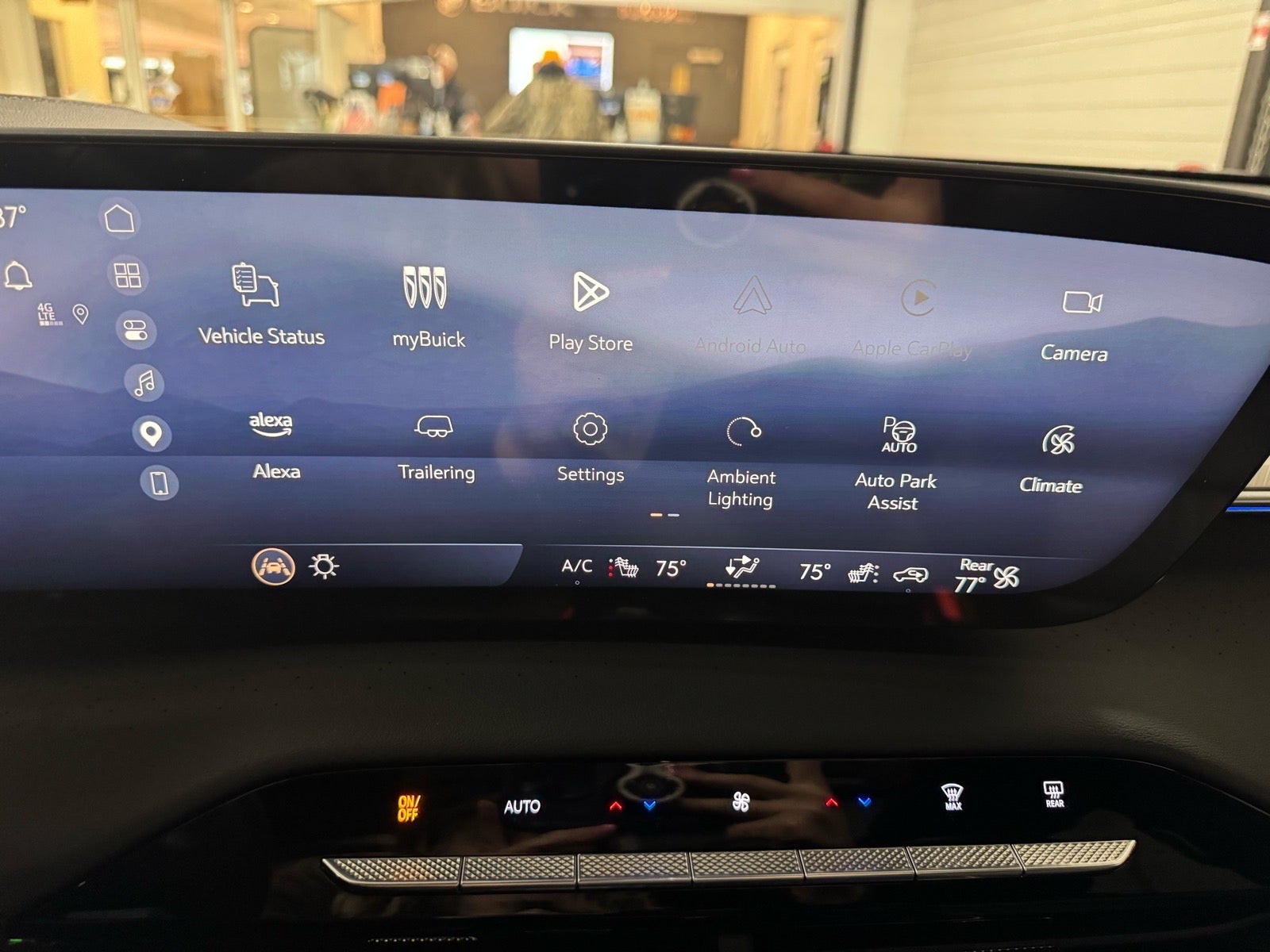 2025 Buick Enclave Avenir