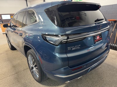 2025 Buick Enclave Avenir