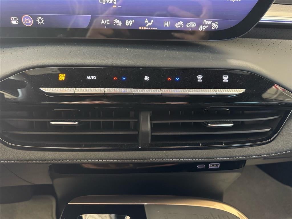 2025 Buick Enclave Avenir