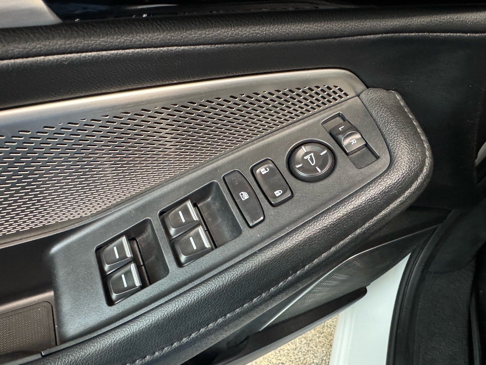 2024 Acura MDX Base