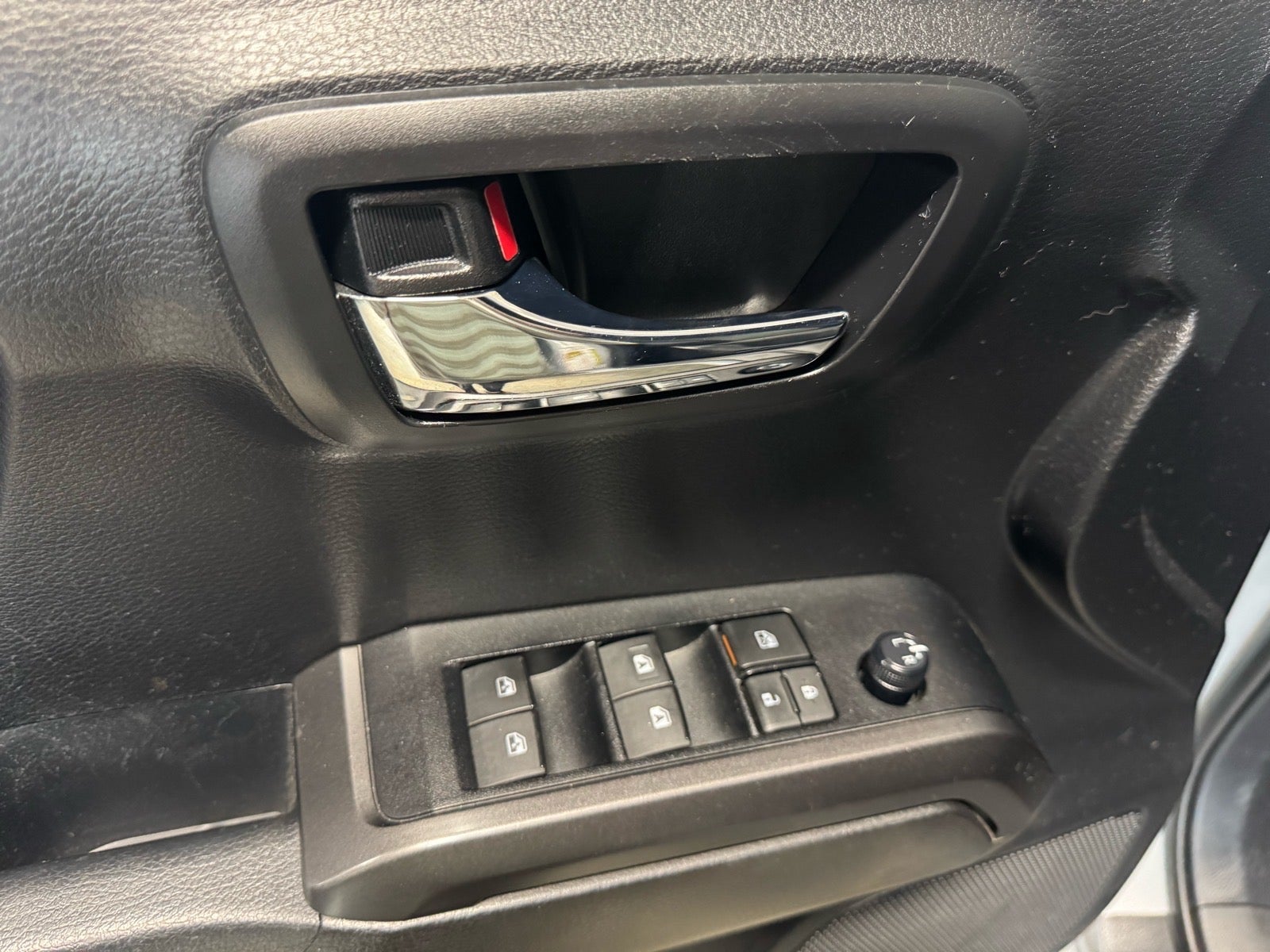 2021 Toyota Tacoma 4WD SR