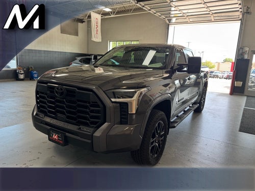 2022 Toyota Tundra 4WD SR5