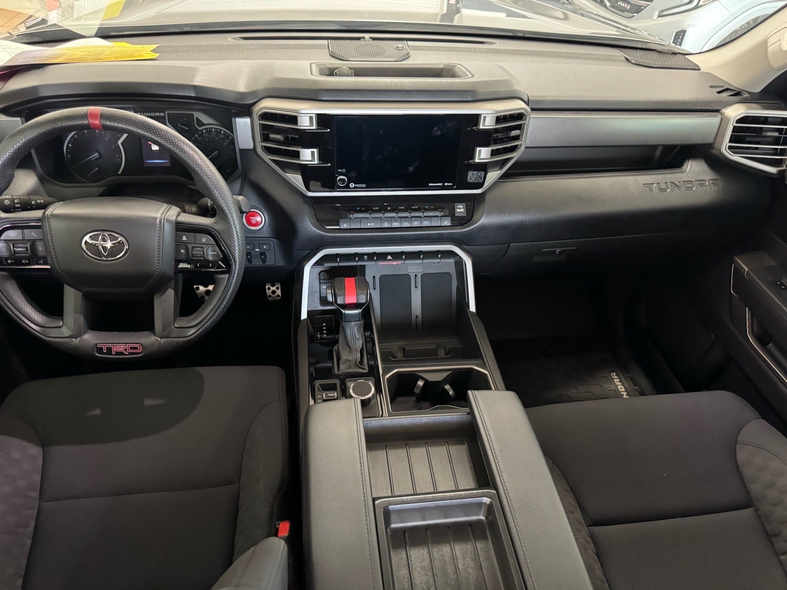 2022 Toyota Tundra 4WD SR5
