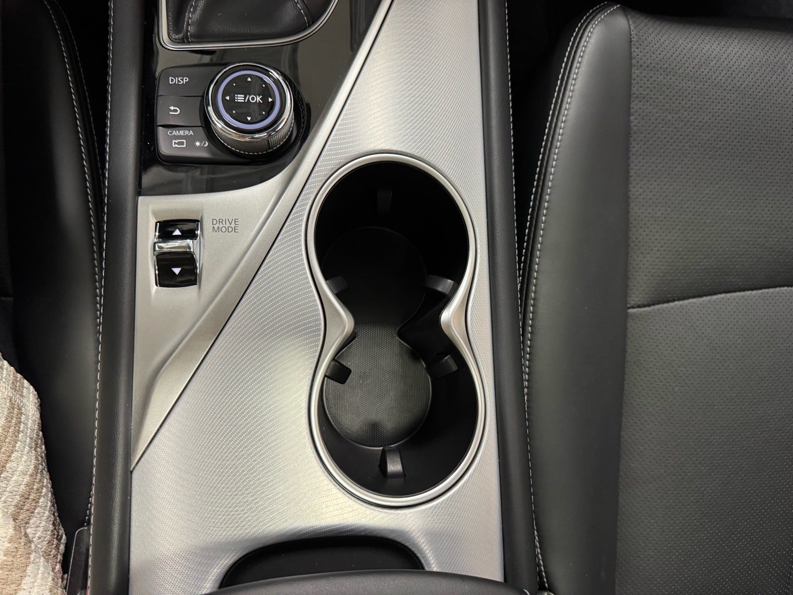 2024 INFINITI Q50 LUXE